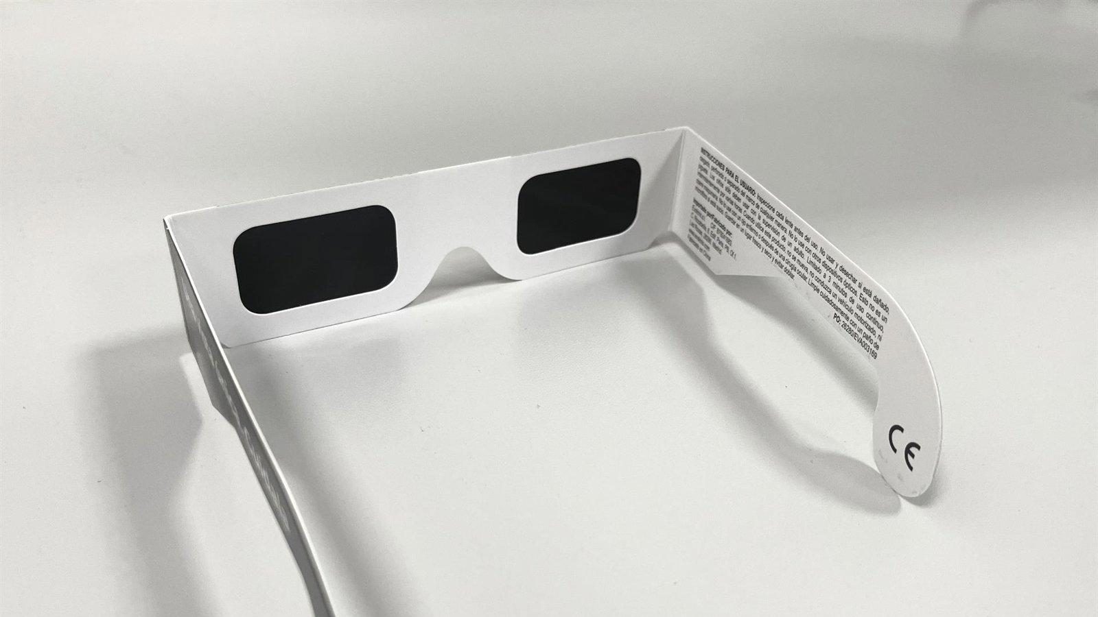 Gafas peligrosas para el eclipse: nueva alerta de consumo Gafas peligrosas para el eclipse: nueva alerta de consumo
