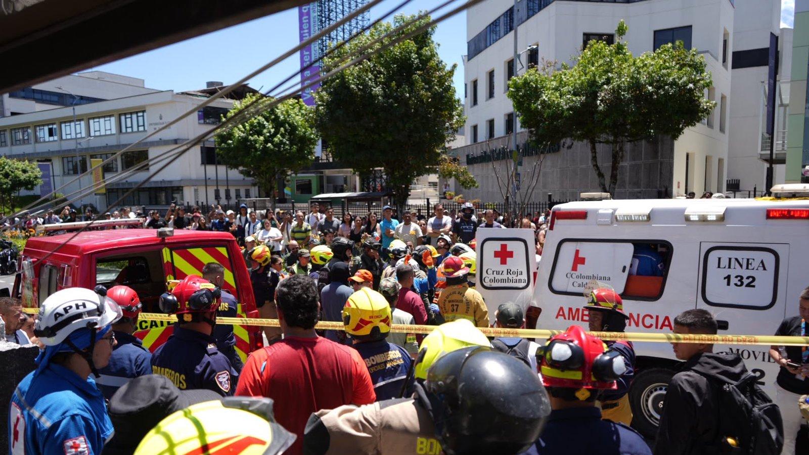 75 españoles siguen desaparecidos tras el terremoto de Colombia 75 españoles siguen desaparecidos tras el terremoto de Colombia