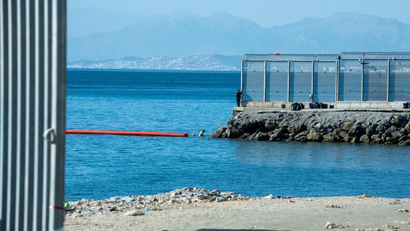 Marruecos procesa a 25 personas por los cruces irregulares hacia Ceuta Marruecos procesa a 25 personas por los cruces irregulares hacia Ceuta