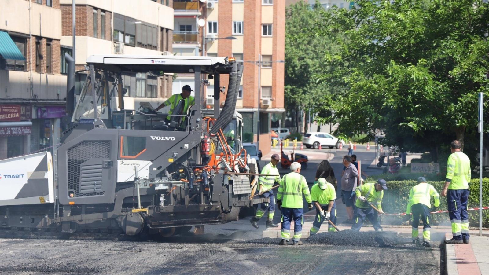 Fuenlabrada asfalta 110.000 metros de vías públicas Fuenlabrada asfalta 110.000 metros de vías públicas