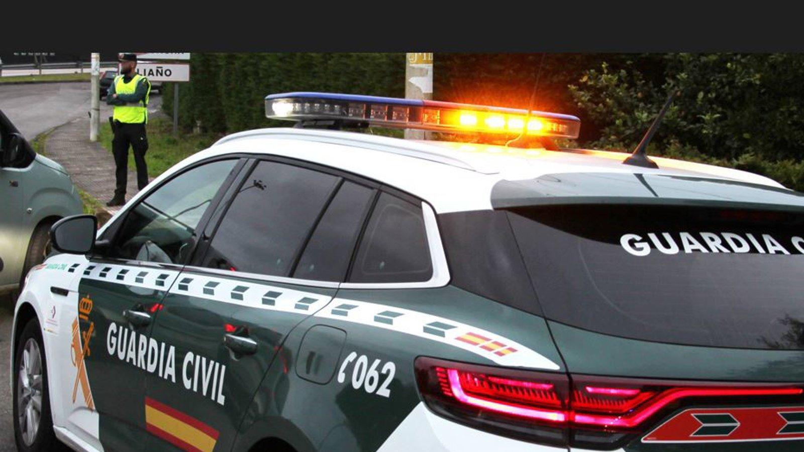 Una agente de la Guardia Civil muere tiroteada por un compañero en Llanes Una agente de la Guardia Civil muere tiroteada por un compañero en Llanes
