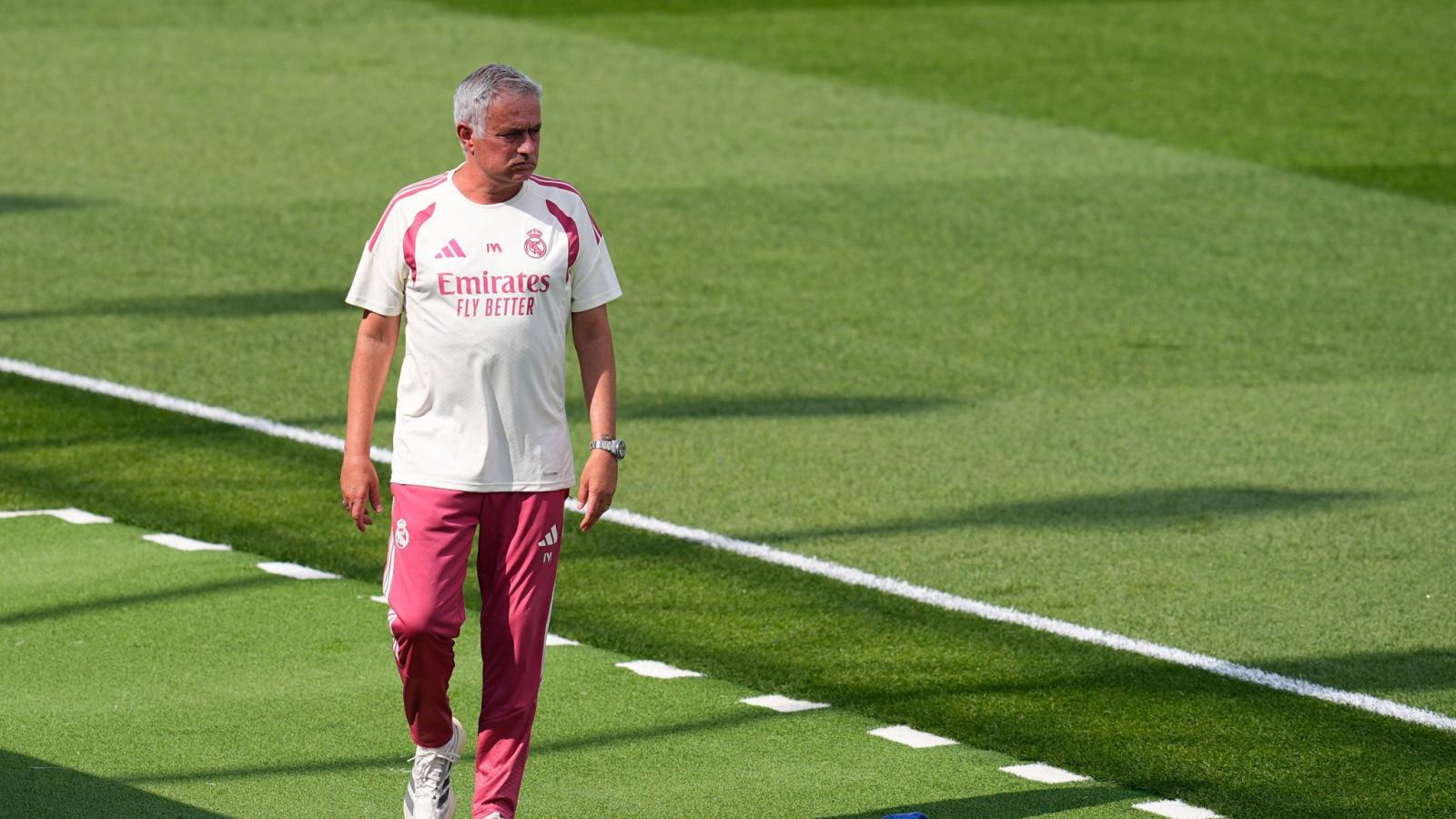 El nuevo Mourinho: «Soy menos emocional y más controlado» El nuevo Mourinho: «Soy menos emocional y más controlado»