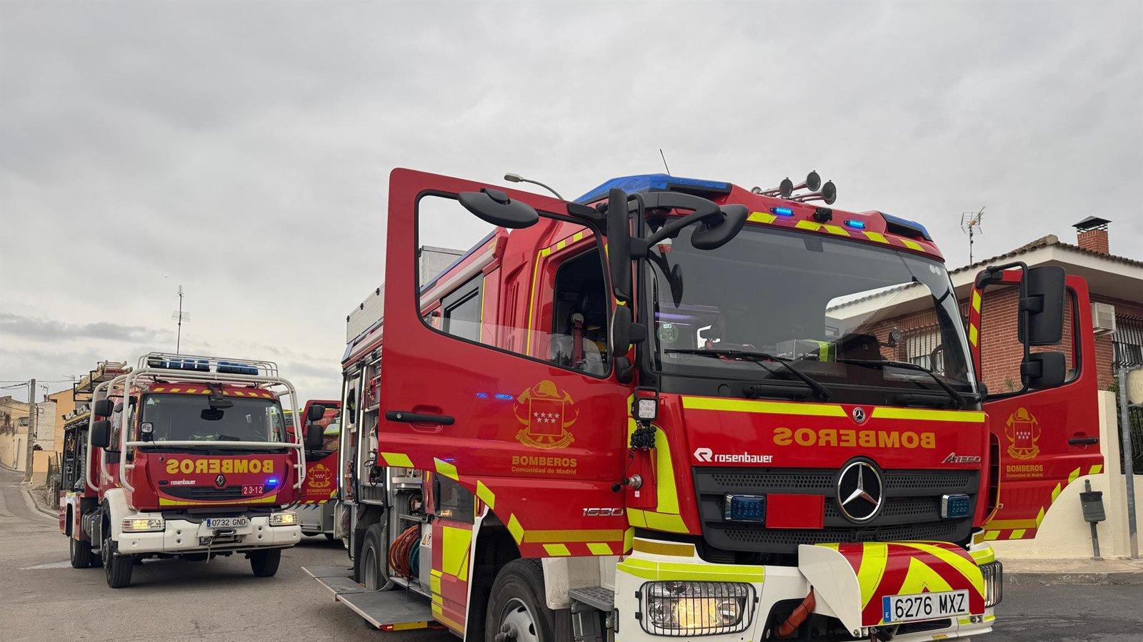 Una mujer muere en Alcorcón por inhalación de humo en el incendio de su vivienda Una mujer muere en Alcorcón por inhalación de humo en el incendio de su vivienda