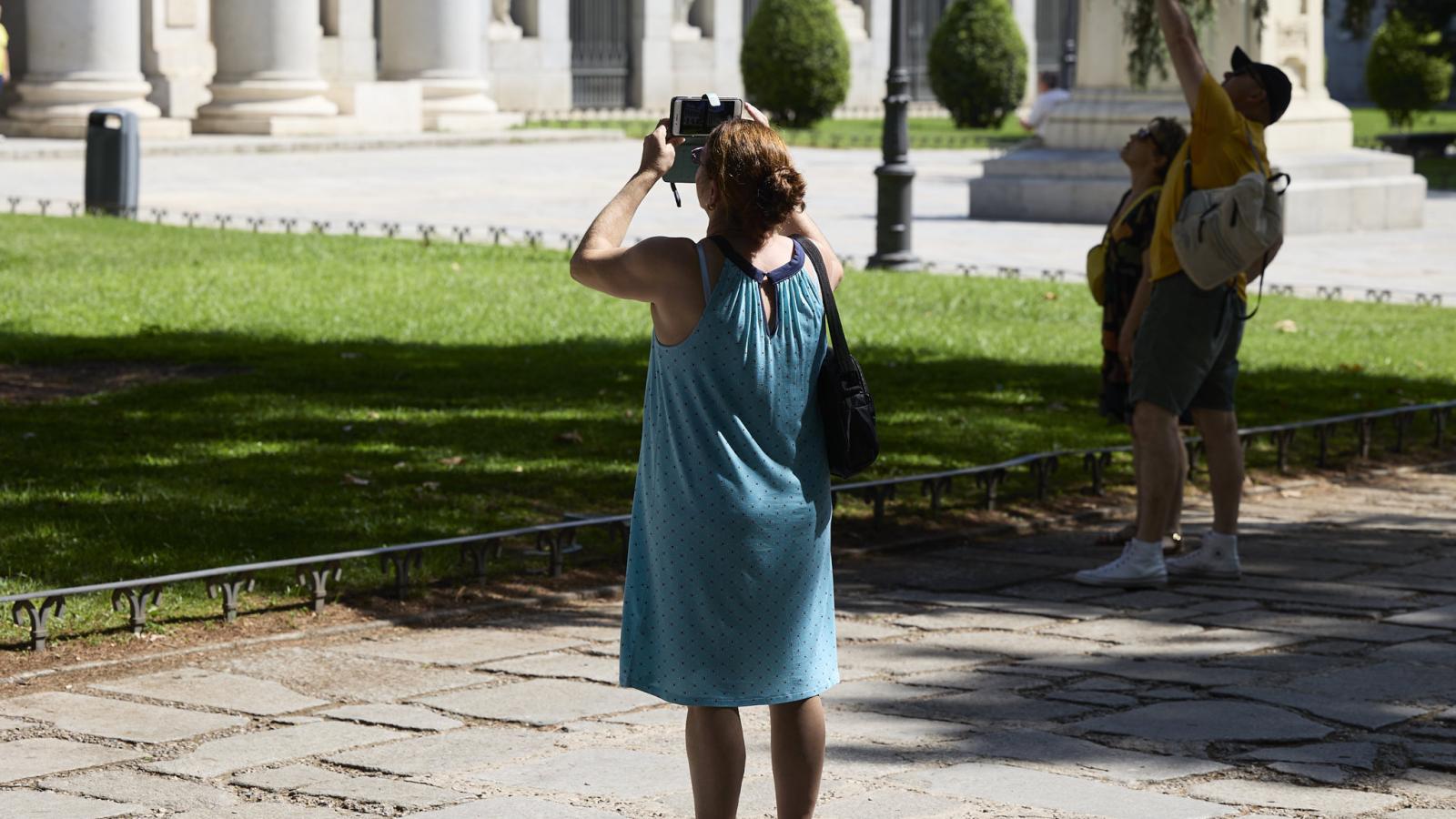 Los hoteles de Madrid reciben un 3,4% menos de turistas Los hoteles de Madrid reciben un 3,4% menos de turistas