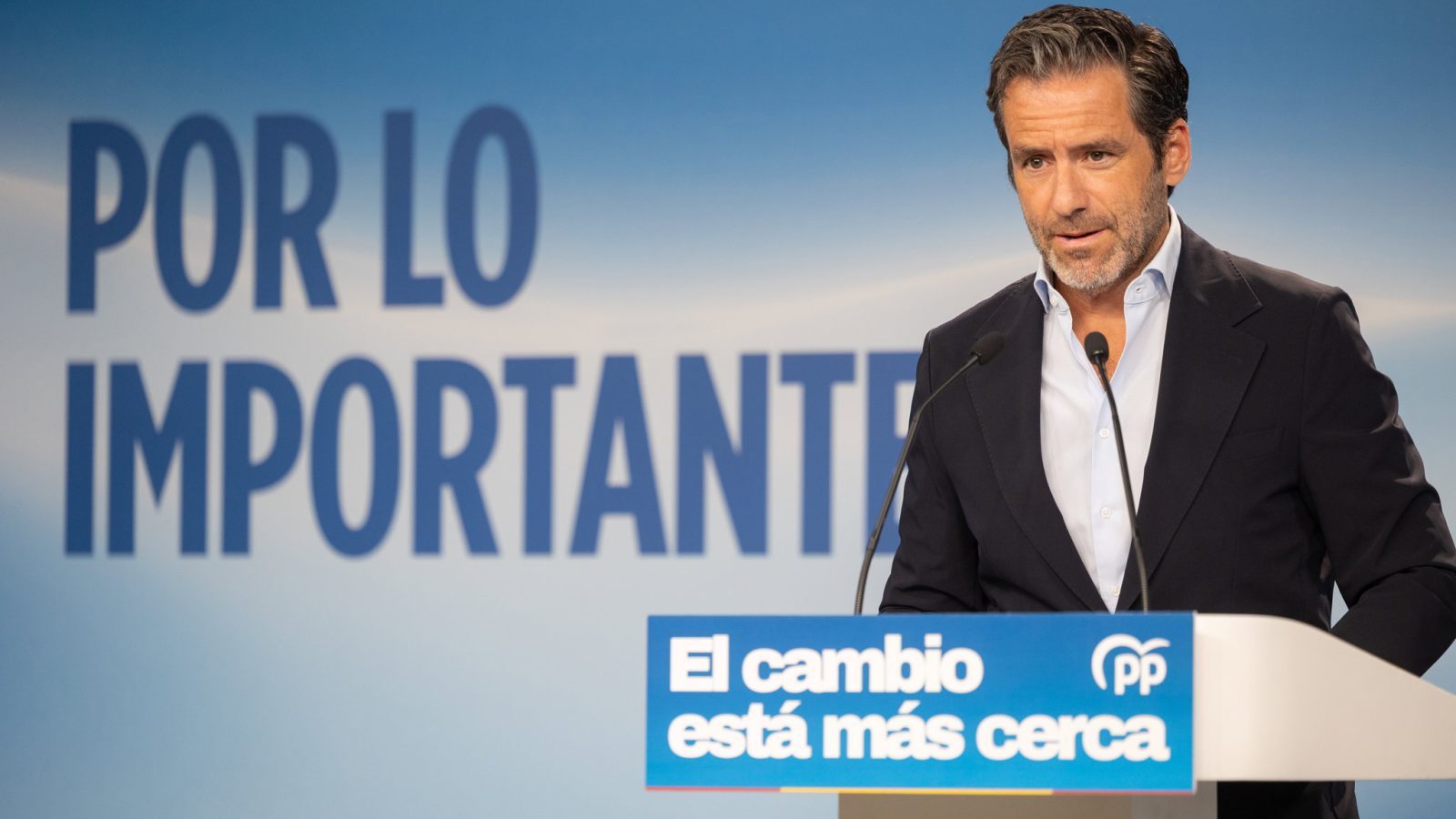 Sémper evita entrar en la polémica del ático y se remite a Ayuso