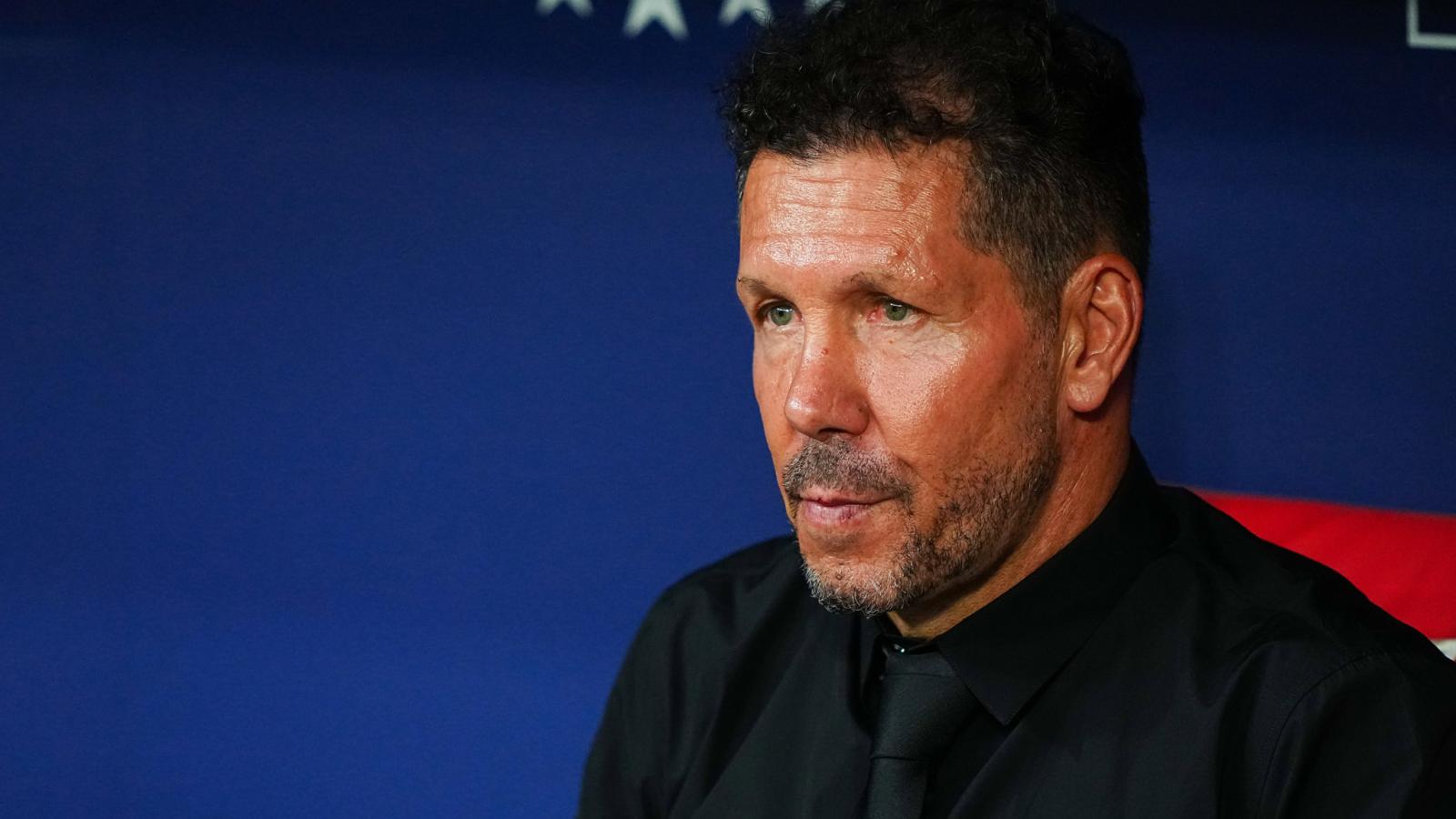 Simeone cierra filas con Julián: «Lo necesitamos» Simeone cierra filas con Julián: «Lo necesitamos»