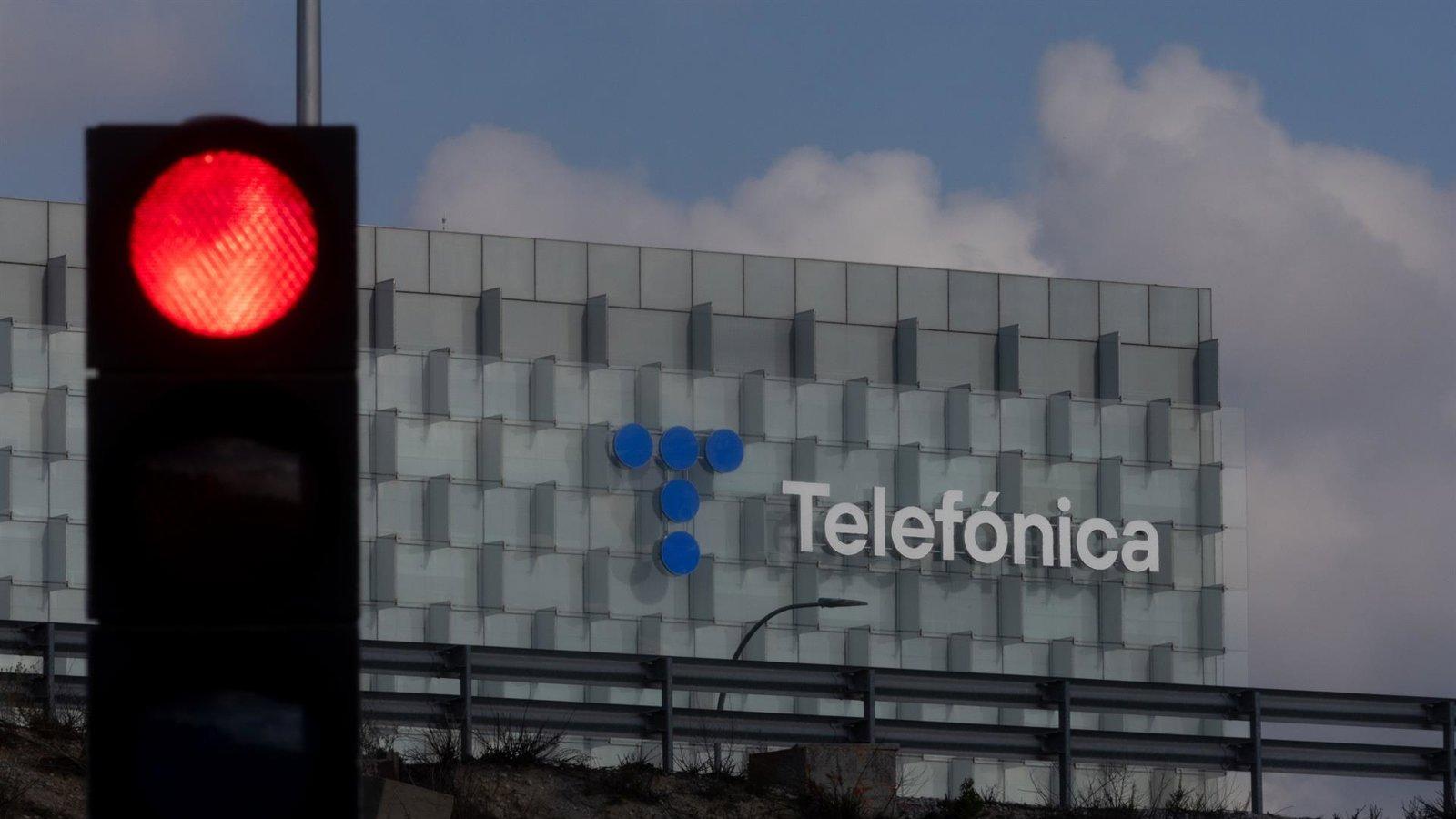 Telefónica activa llamadas y SMS gratis a Colombia tras el terremoto