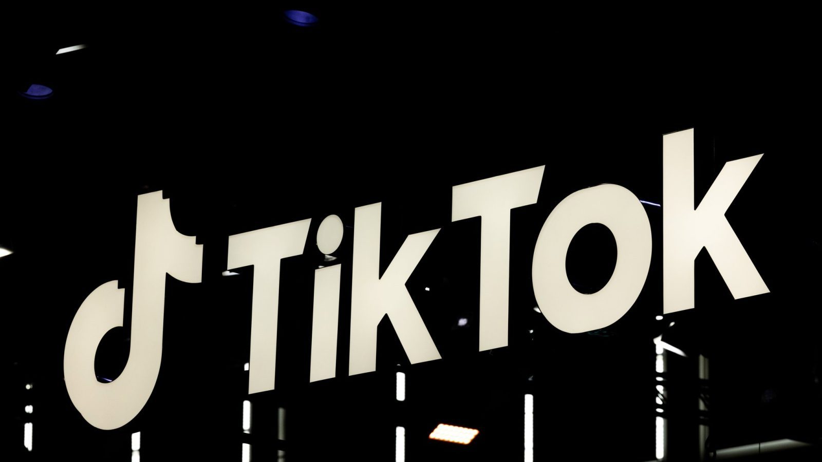 TikTok pagará 400 millones de dólares por violar la ley de menores