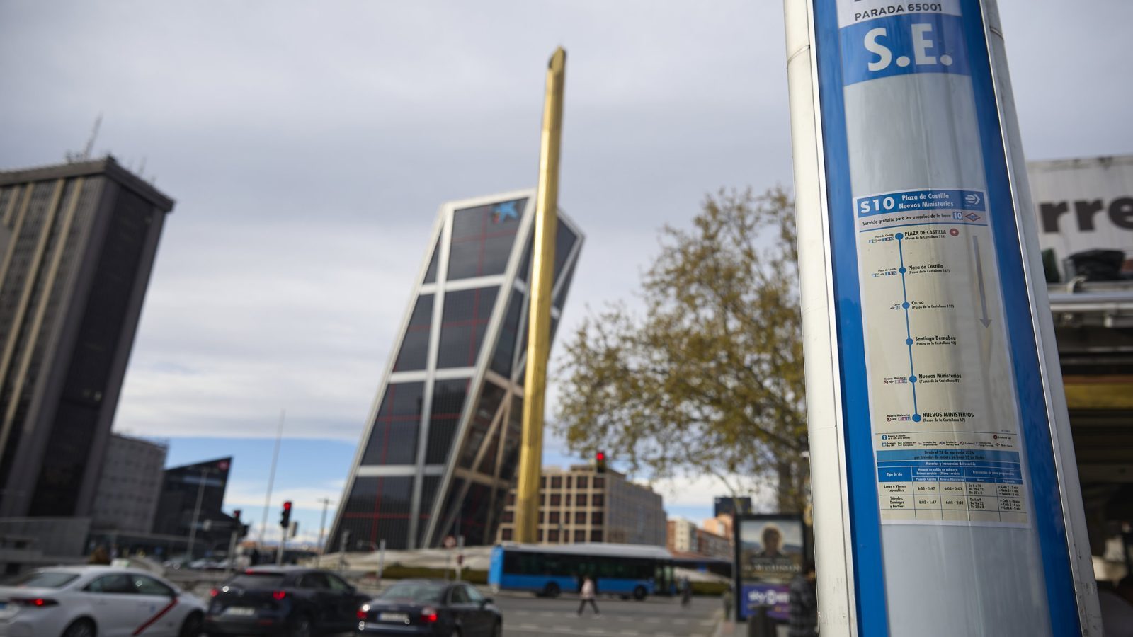 La Línea 10 de Metro retoma el servicio entre Plaza Castilla y Cuzco La Línea 10 de Metro retoma el servicio entre Plaza Castilla y Cuzco