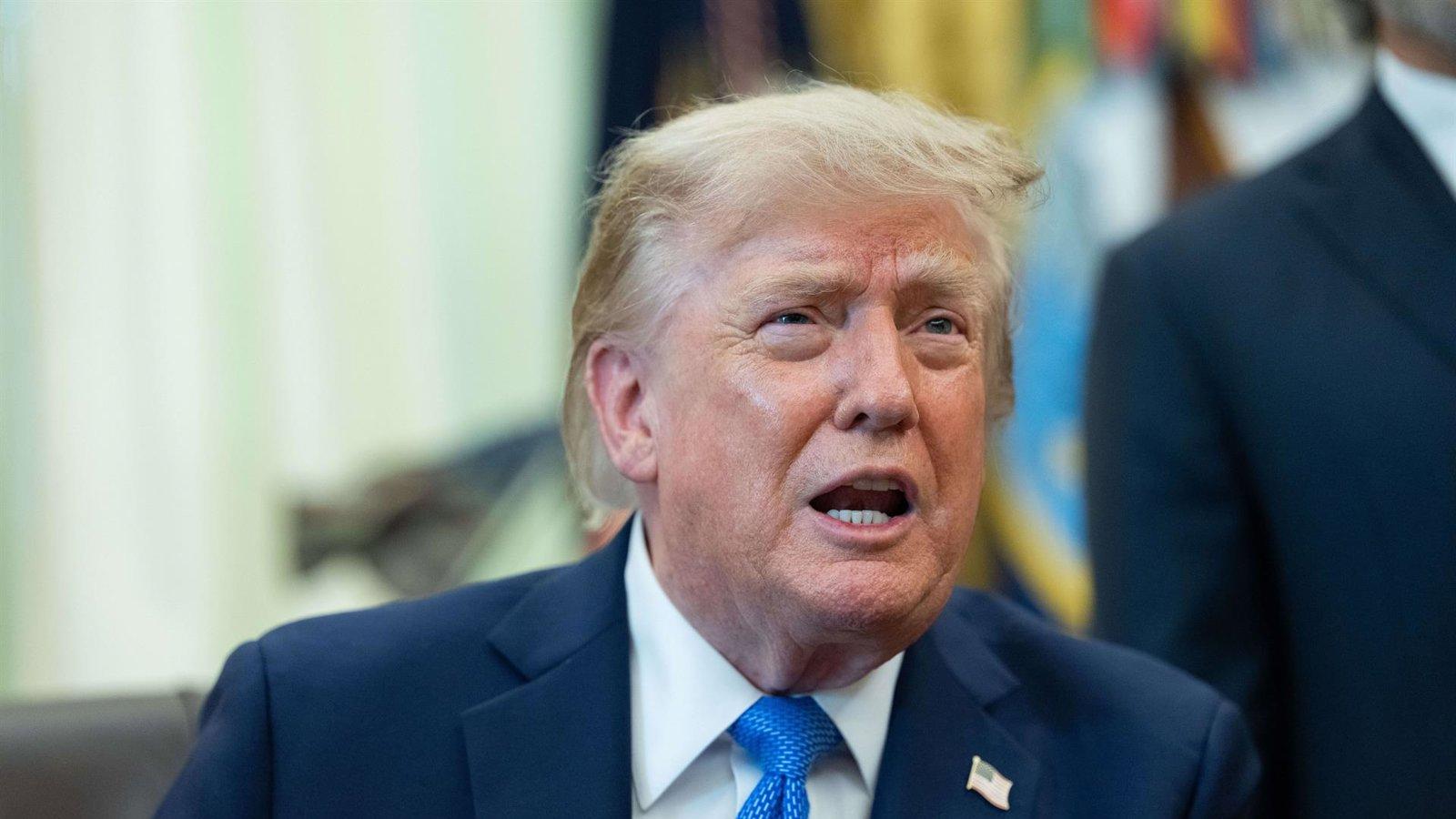 Trump firma una orden contra el "turismo de maternidad" en Estados Unidos Trump firma una orden contra el "turismo de maternidad" en Estados Unidos