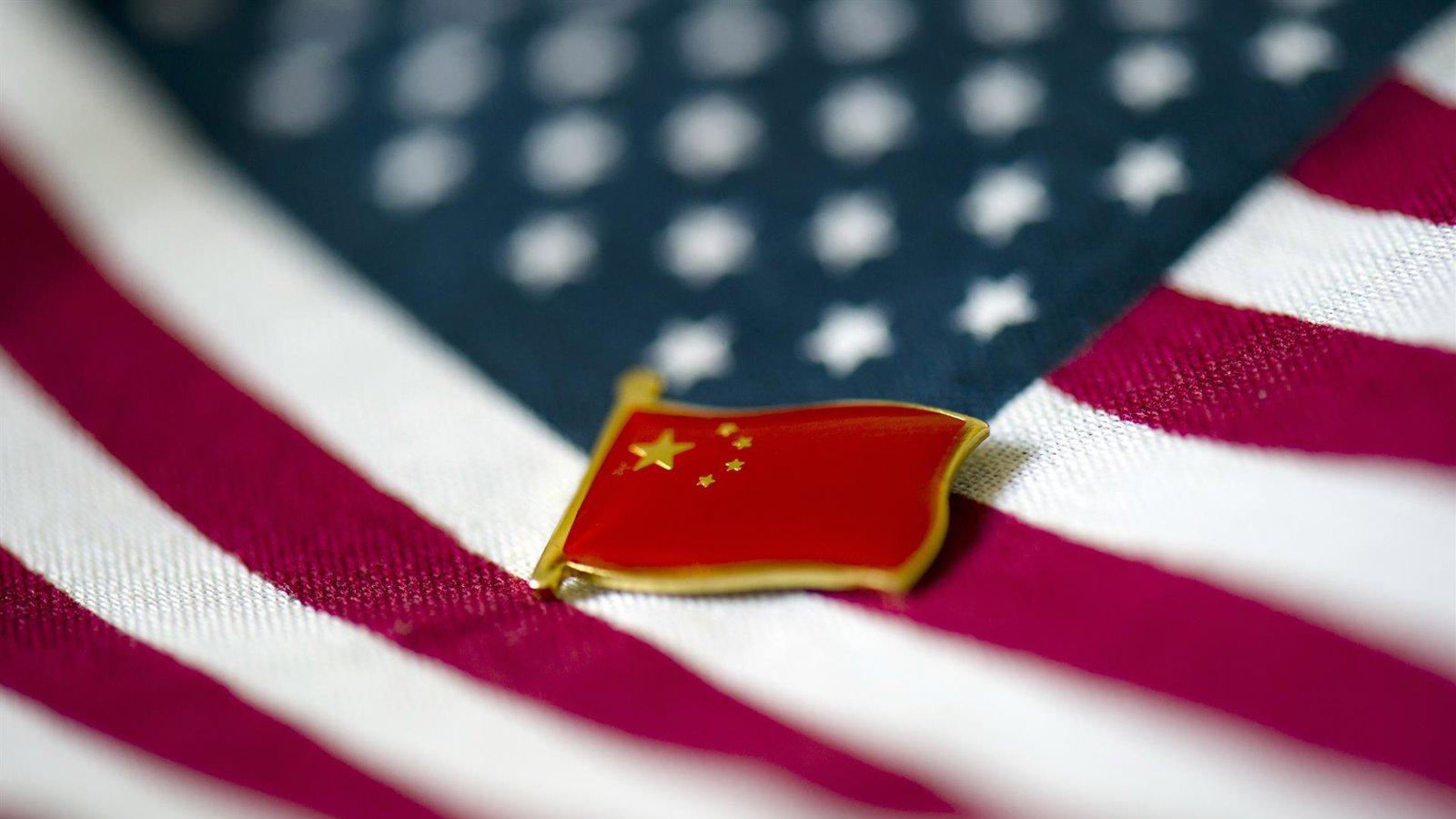 FCC prepara la prohibición de componentes electrónicos chinos para IA FCC prepara la prohibición de componentes electrónicos chinos para IA
