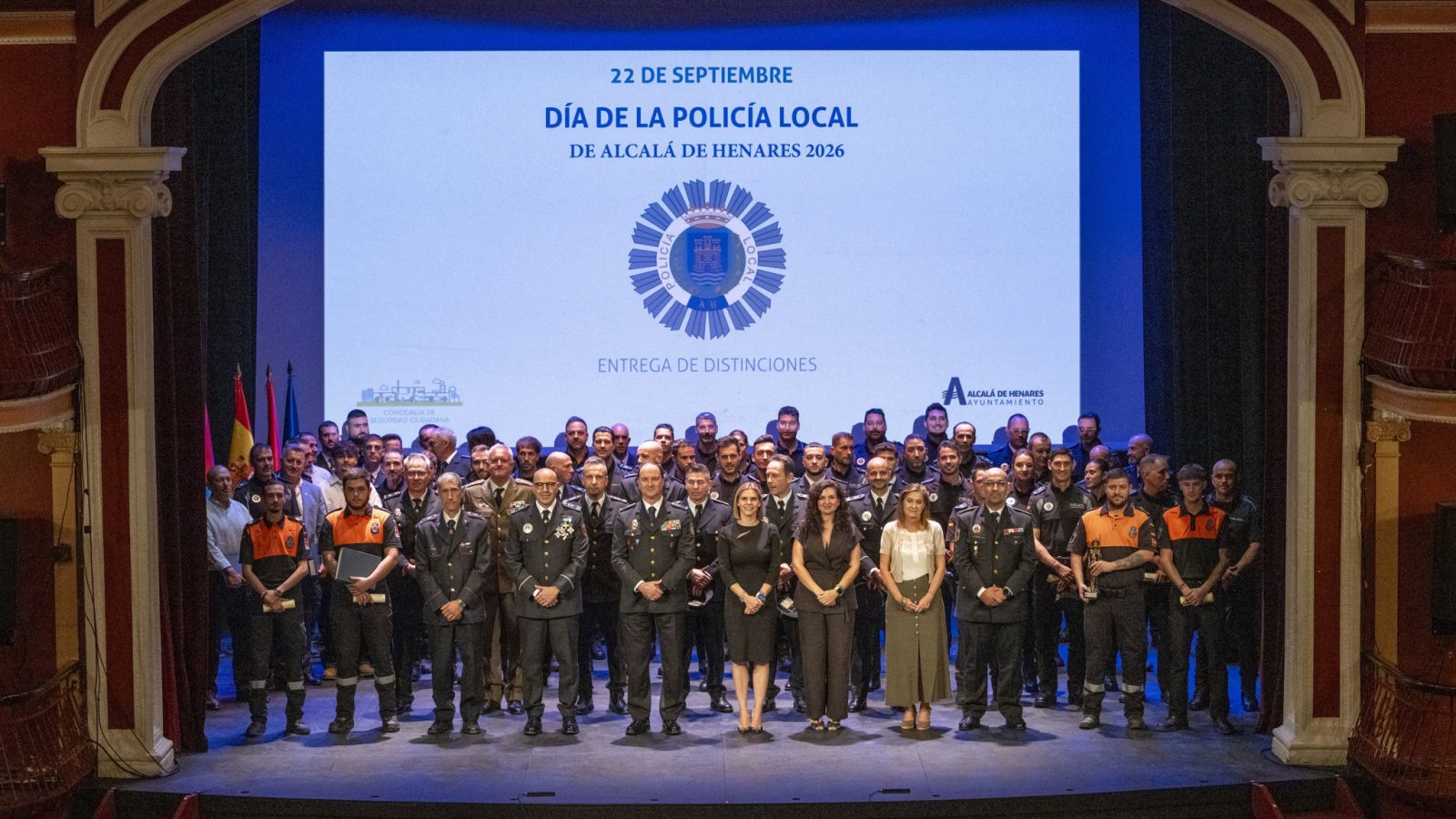 Alcalá reconoce a 116 agentes de la Policía Local Alcalá reconoce a 116 agentes de la Policía Local
