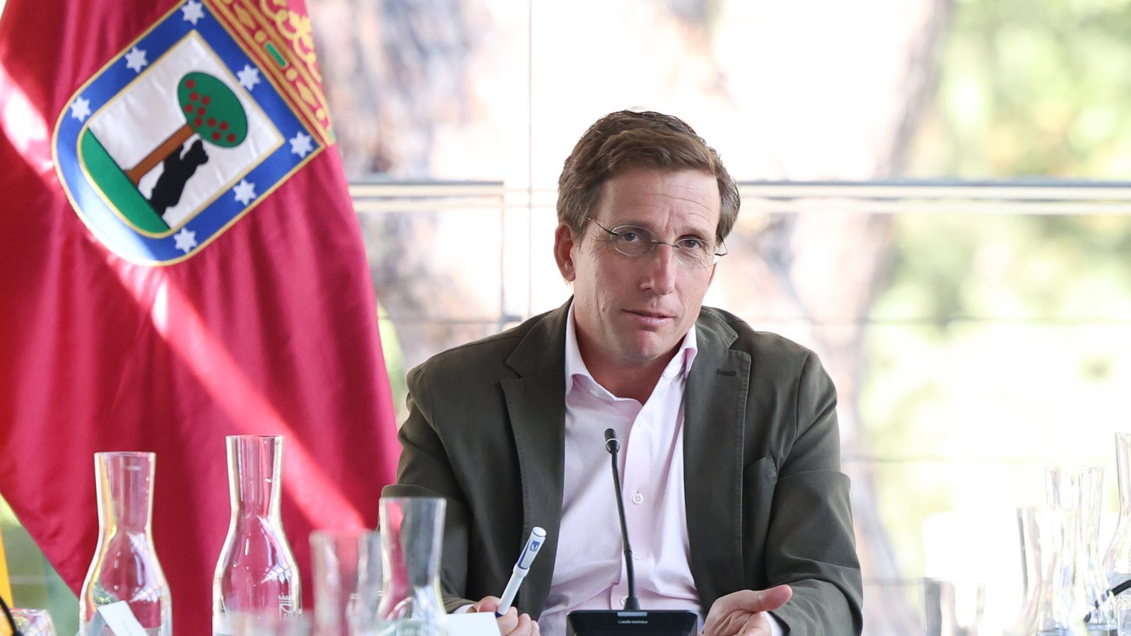 Almeida acusa a Sánchez de cronificar la crisis de Ceuta Almeida acusa a Sánchez de cronificar la crisis de Ceuta