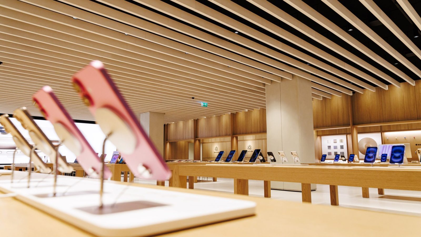 Apple sube hasta 350 euros el precio de iPhones viejos Apple sube hasta 350 euros el precio de iPhones viejos