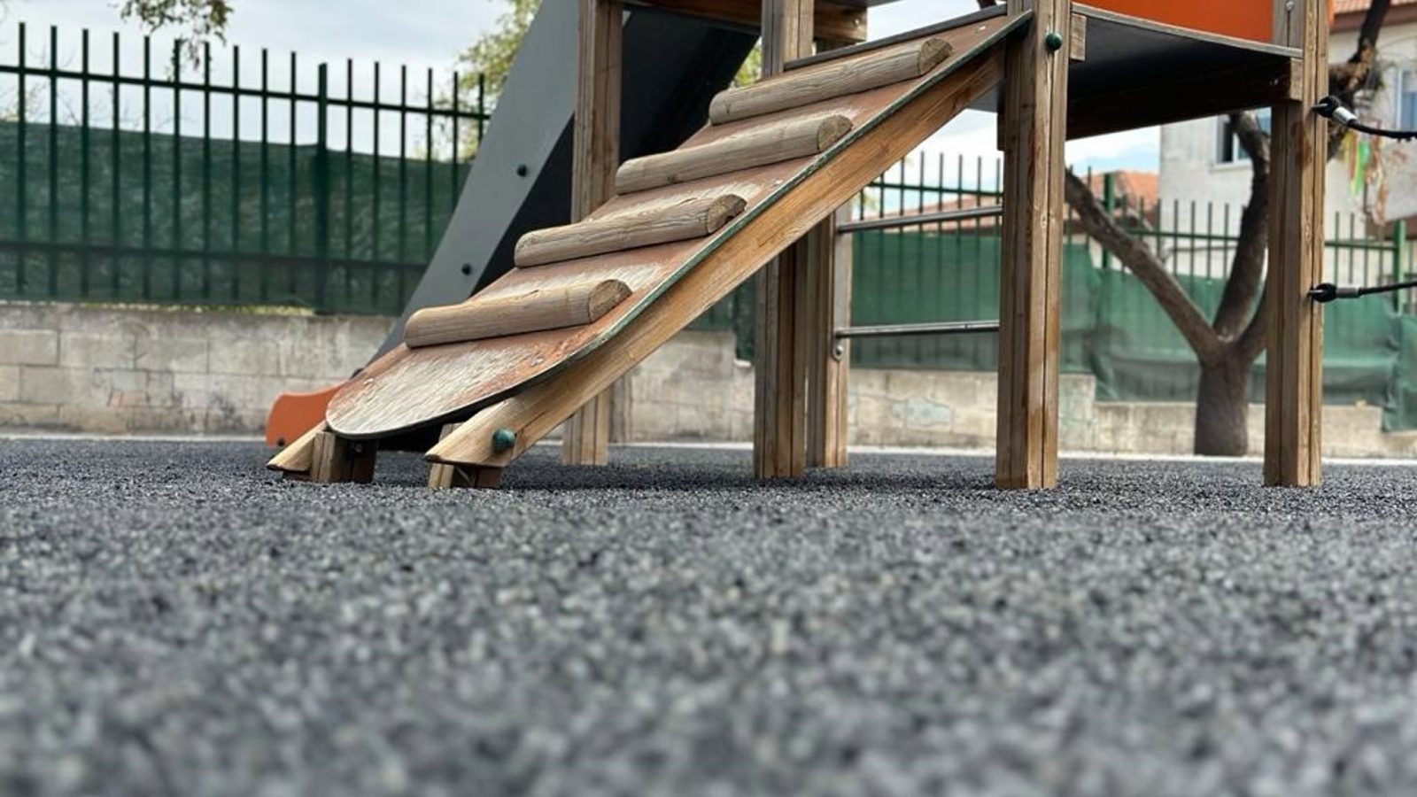 Reabre en Arganda el pabellón infantil del CEIP Carretas Reabre en Arganda el pabellón infantil del CEIP Carretas