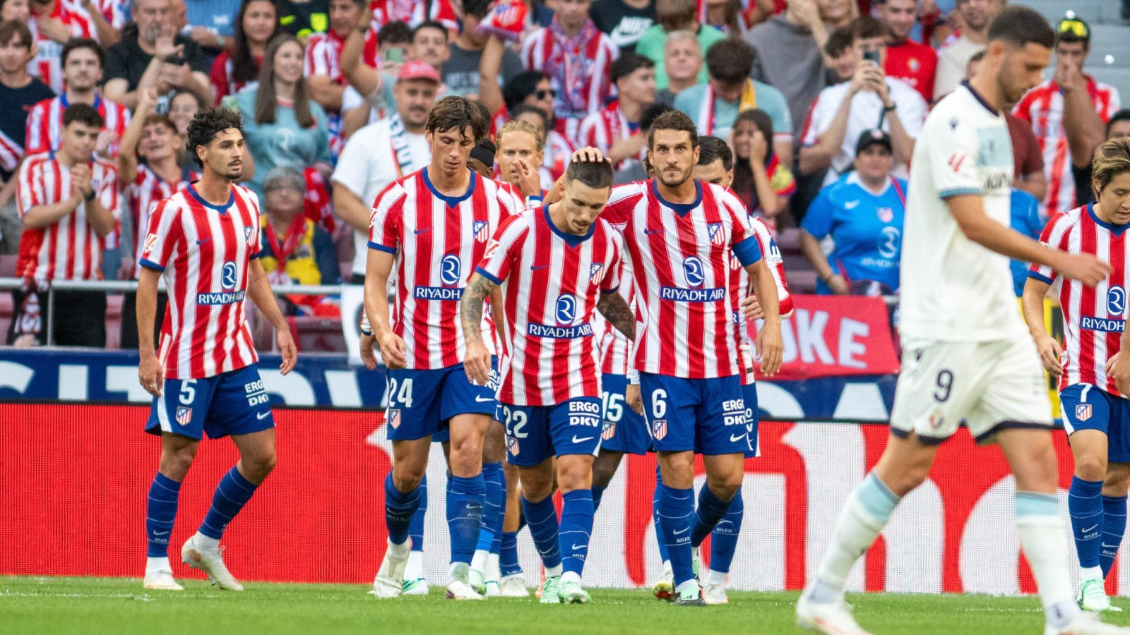 El Atlético de Madrid goleó 4-0 a Osasuna en LaLiga El Atlético de Madrid goleó 4-0 a Osasuna en LaLiga