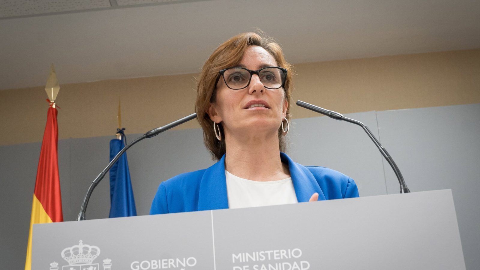 La Policía detiene en Murcia a un profesor de instituto por amenazas de muerte contra la ministra Mónica García La Policía detiene en Murcia a un profesor de instituto por amenazas de muerte contra la ministra Mónica García