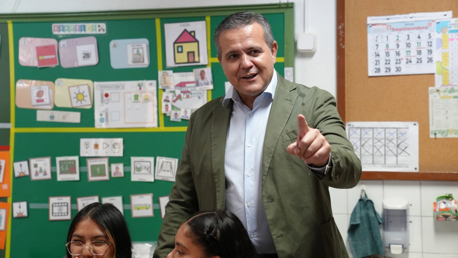 AulaMetro ofrecerá más de 400 actividades gratuitas a 10.000 estudiantes AulaMetro ofrecerá más de 400 actividades gratuitas a 10.000 estudiantes