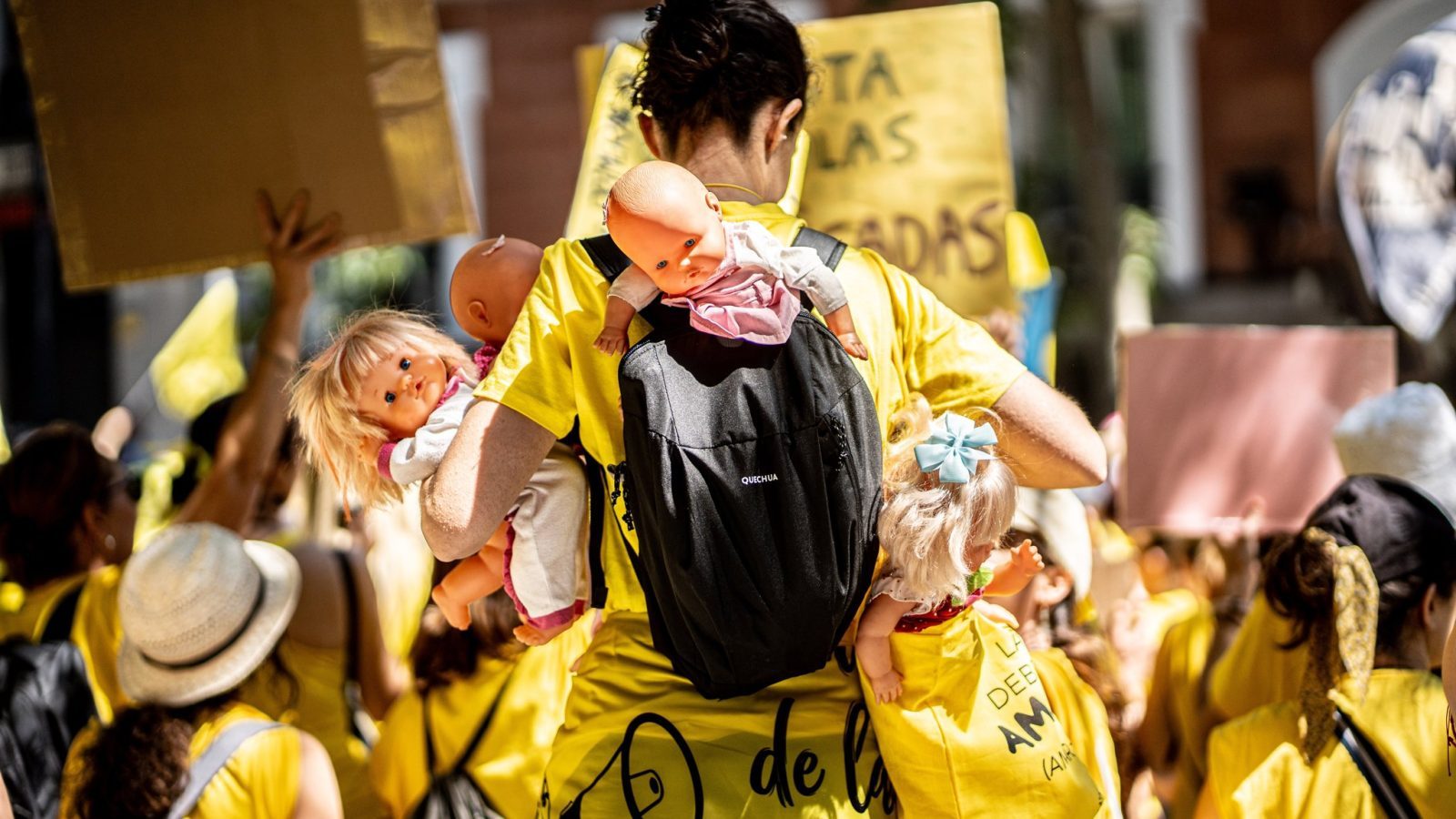 Docentes se manifiestan en defensa de la educación pública Docentes se manifiestan en defensa de la educación pública
