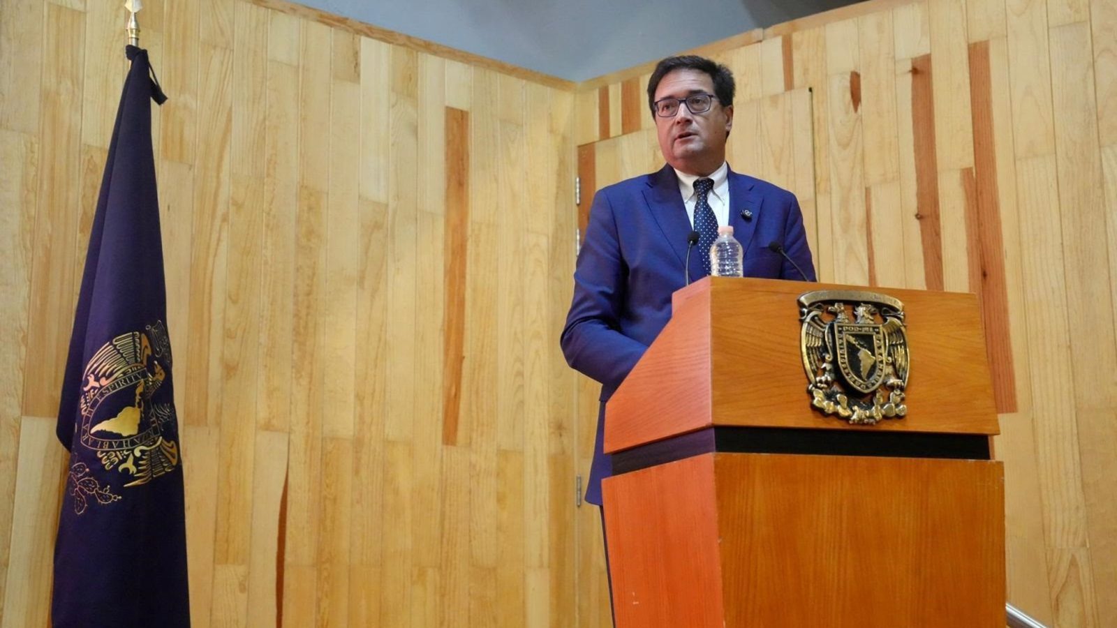 López reclama una gobernanza global de la inteligencia artificial López reclama una gobernanza global de la inteligencia artificial
