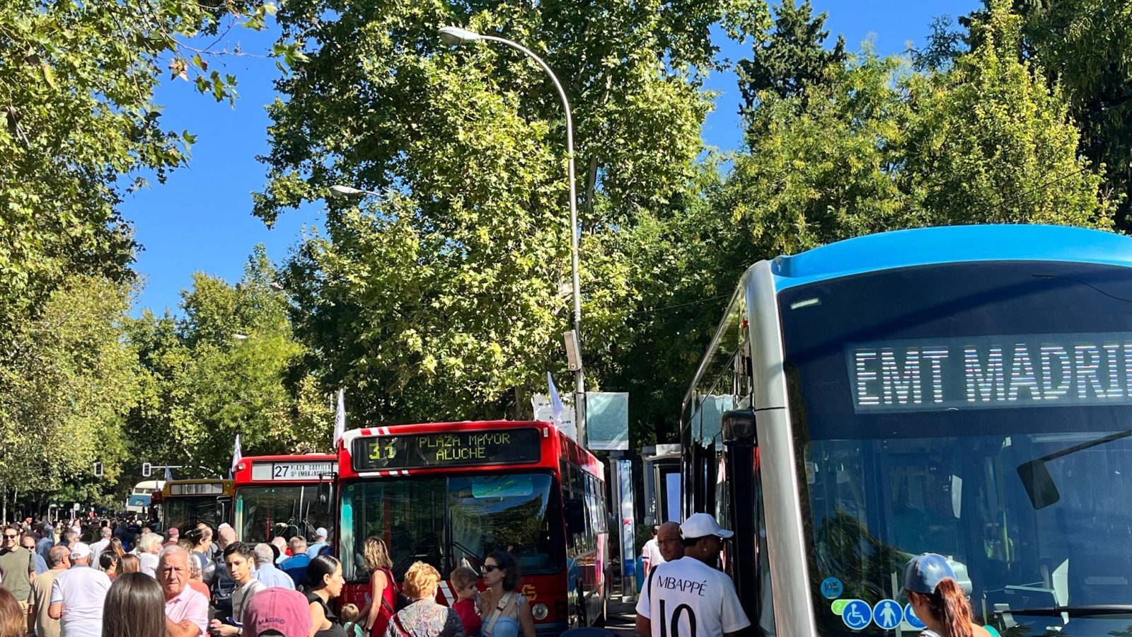 Miles de personas conocen el nuevo Teleférico de Madrid
