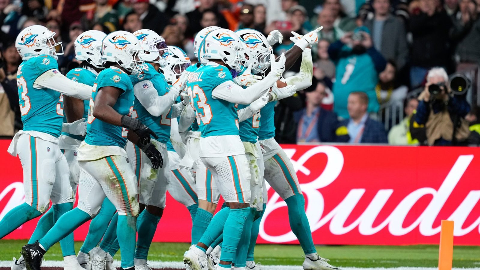 La NFL reafirma el compromiso con España tras éxito en Madrid La NFL reafirma el compromiso con España tras éxito en Madrid