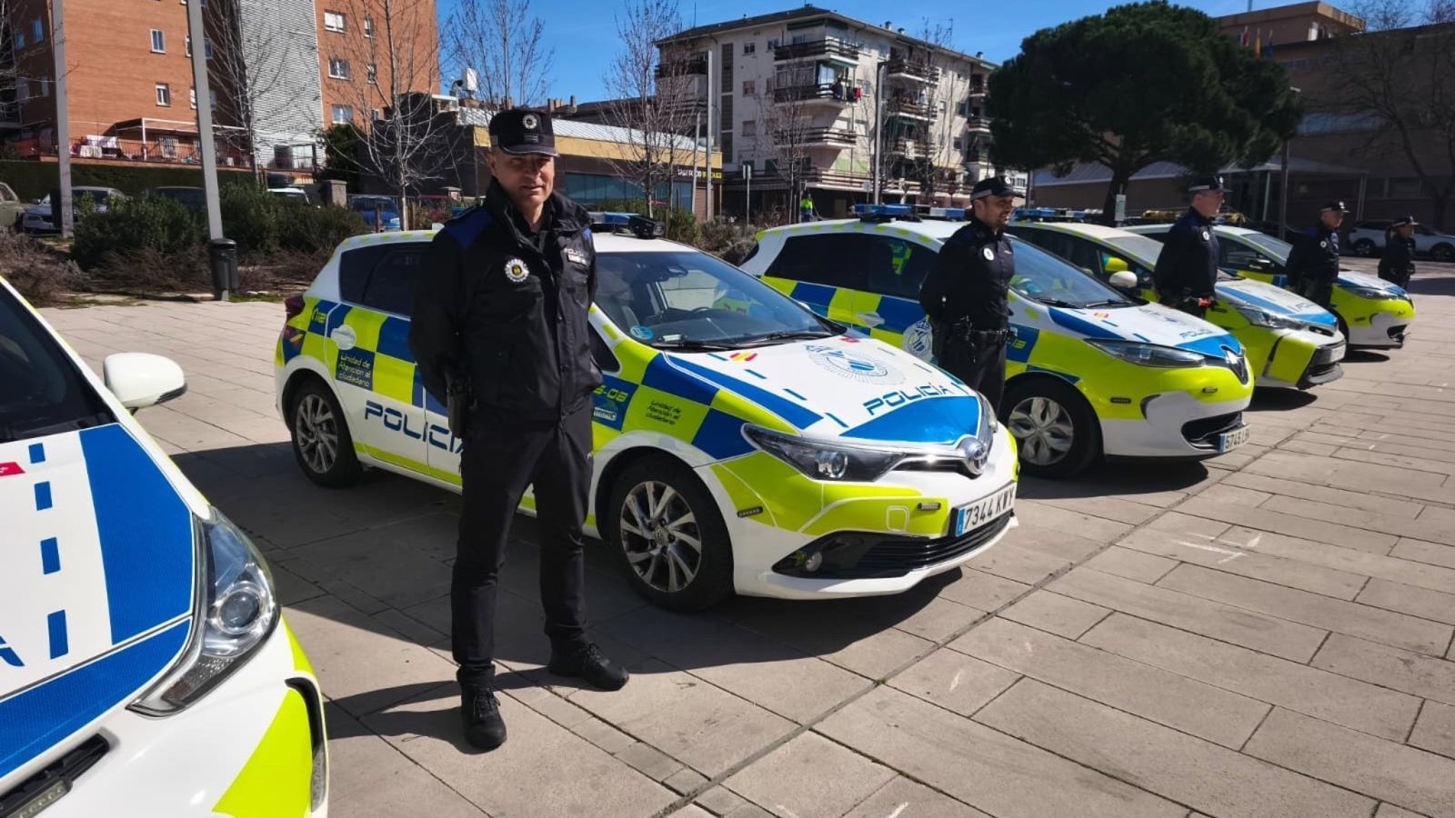 La Policía Local de Collado Villalba interviene un hacha y dos destornilladores La Policía Local de Collado Villalba interviene un hacha y dos destornilladores