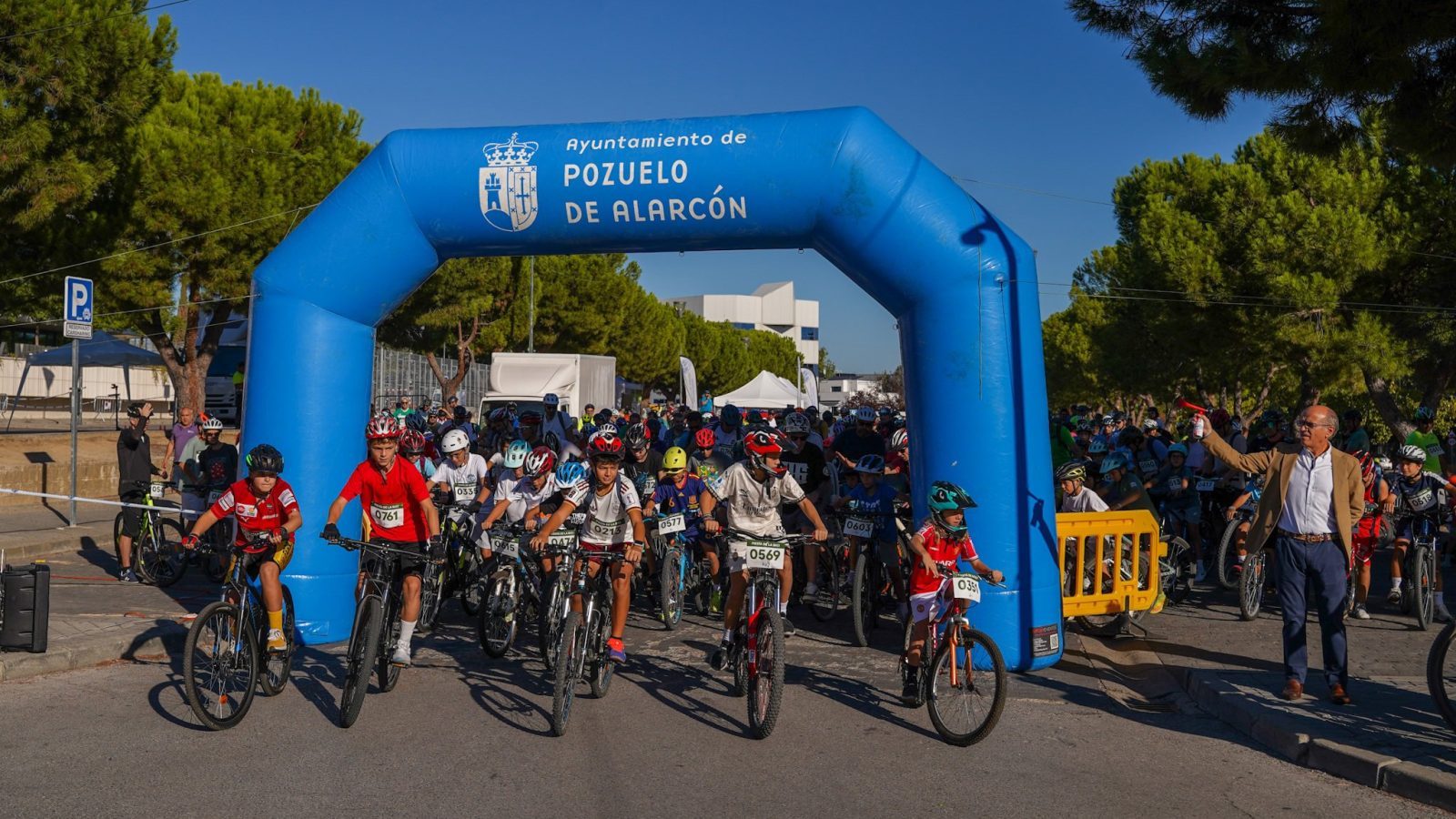 La Fiesta de la Bici de Pozuelo reúne a más de un millar de participantes La Fiesta de la Bici de Pozuelo reúne a más de un millar de participantes