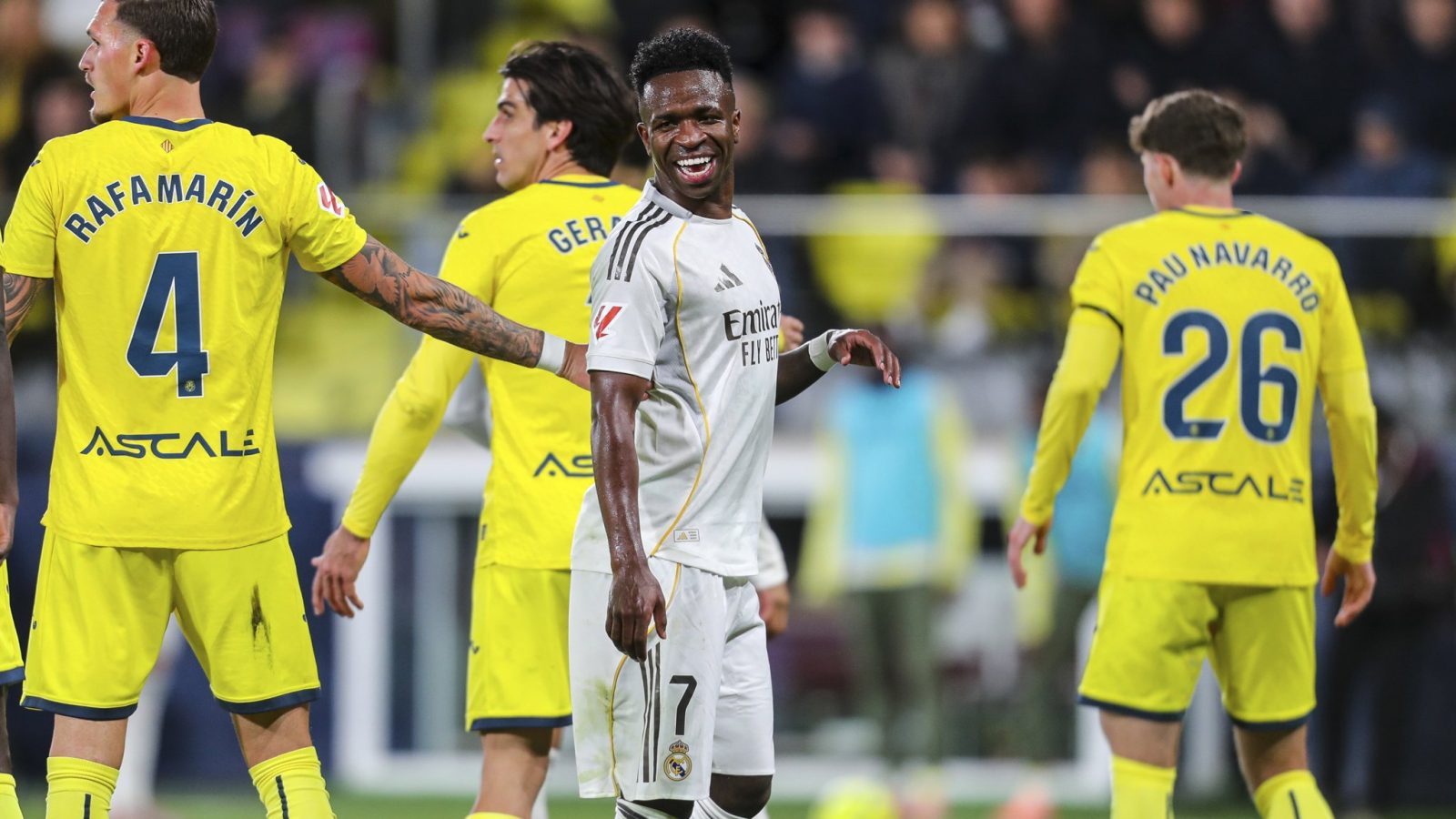 En la jornada 8, Real Madrid y Barcelona juegan el sábado En la jornada 8, Real Madrid y Barcelona juegan el sábado