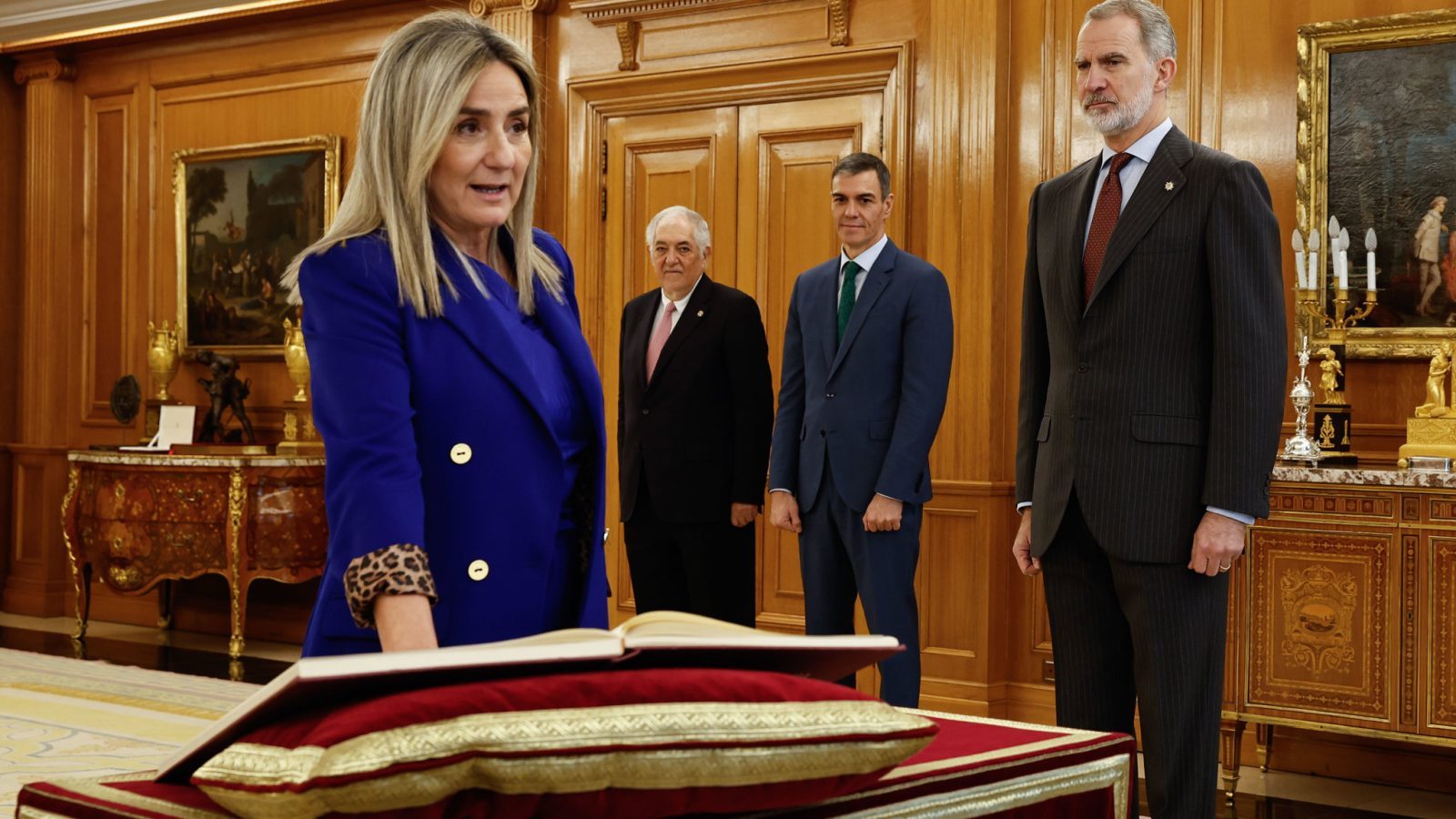 La mayoría de españoles desconoce a la mitad de los ministros