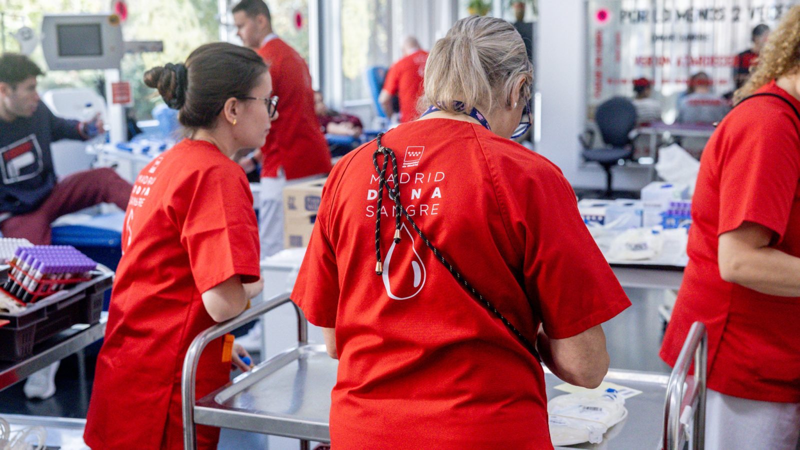 Más de 8.300 madrileños donan sangre tras el accidente Más de 8.300 madrileños donan sangre tras el accidente