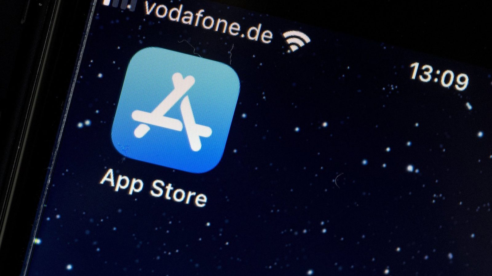 Apple veta las aplicaciones de desnudos con IA Apple veta las aplicaciones de desnudos con IA