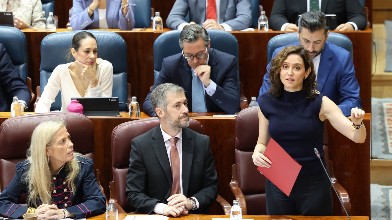 Ayuso califica de "atrocidad" los decretos de vivienda Ayuso califica de "atrocidad" los decretos de vivienda