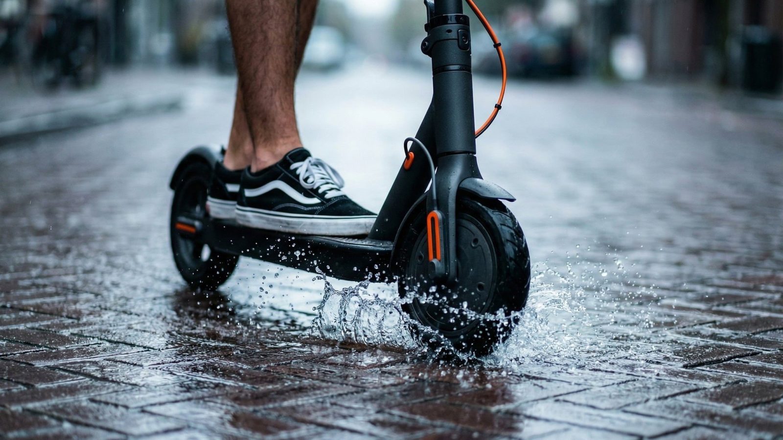 Tres Cantos destaca nuevas normas de la DGT sobre patinetes
