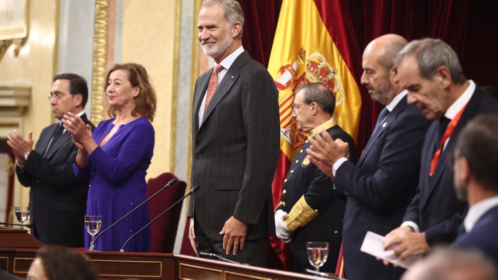 La Casa Real celebra la Fiesta Nacional destacando la unidad La Casa Real celebra la Fiesta Nacional destacando la unidad