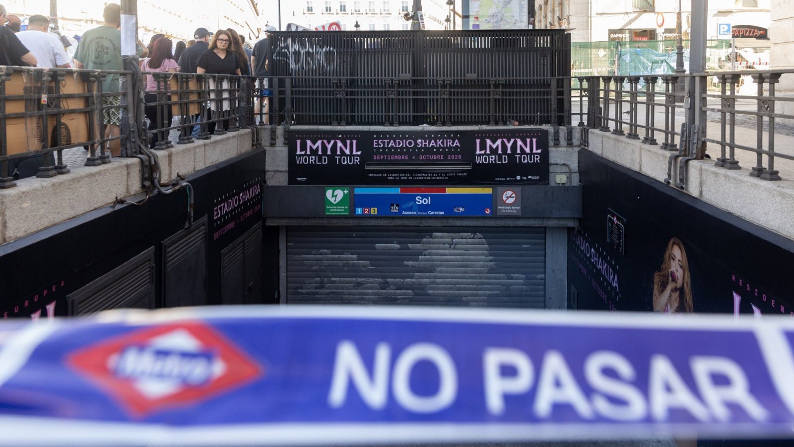 Los sindicatos desmienten a Ayuso por el cierre de Metro de Sol Los sindicatos desmienten a Ayuso por el cierre de Metro de Sol