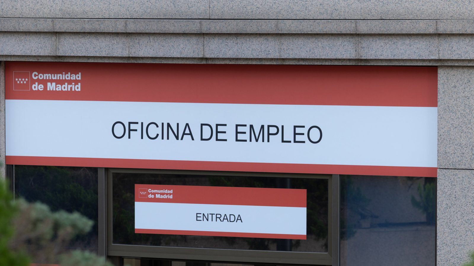 Madrid cierra septiembre con 993 trabajadores en ERTE Madrid cierra septiembre con 993 trabajadores en ERTE