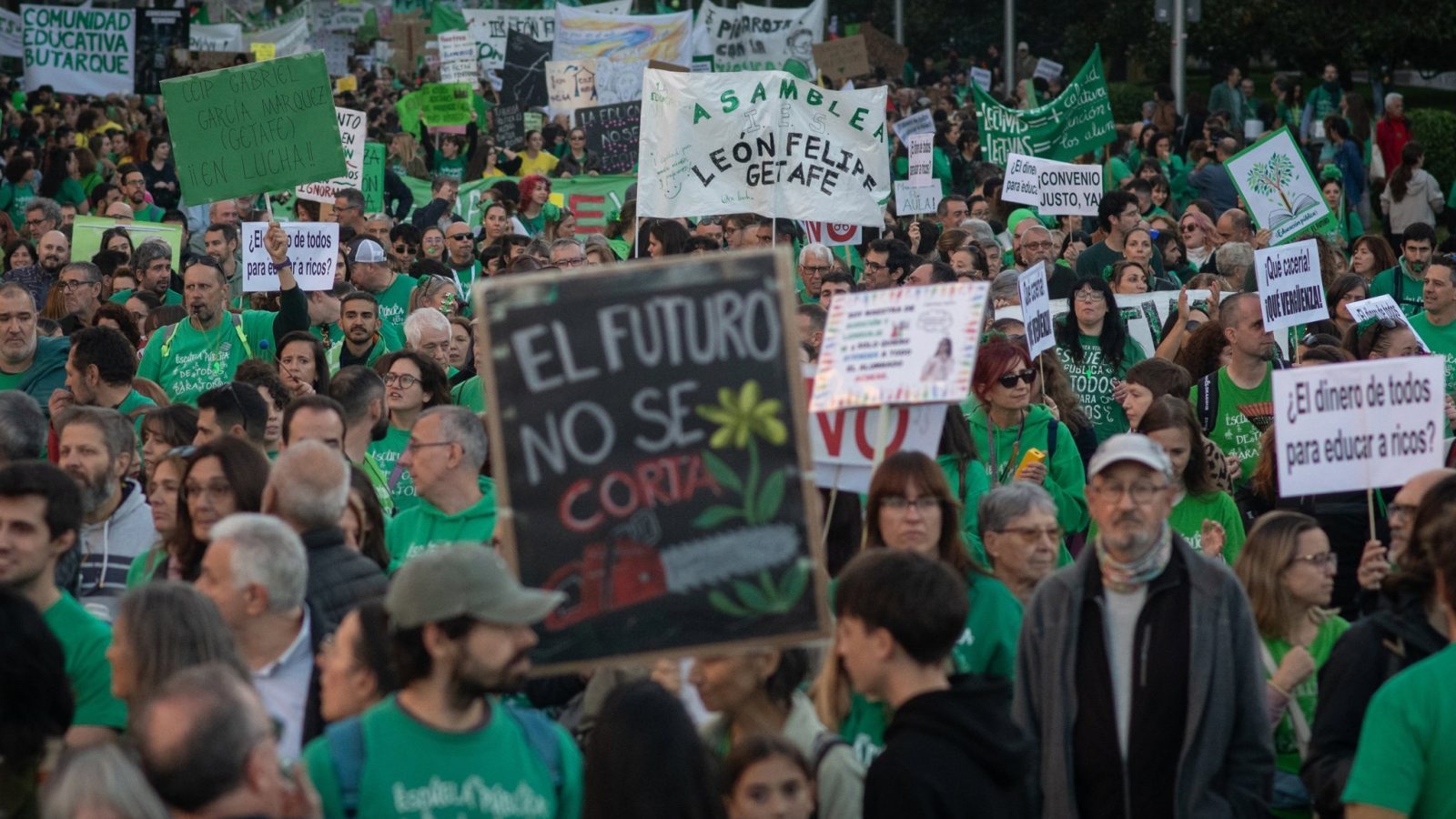 Zarzalejo defiende los salarios de los docentes madrileños Zarzalejo defiende los salarios de los docentes madrileños