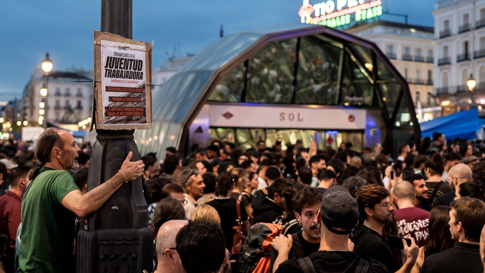 Madrid critica la imagen de la acampada de Sol ante los turistas