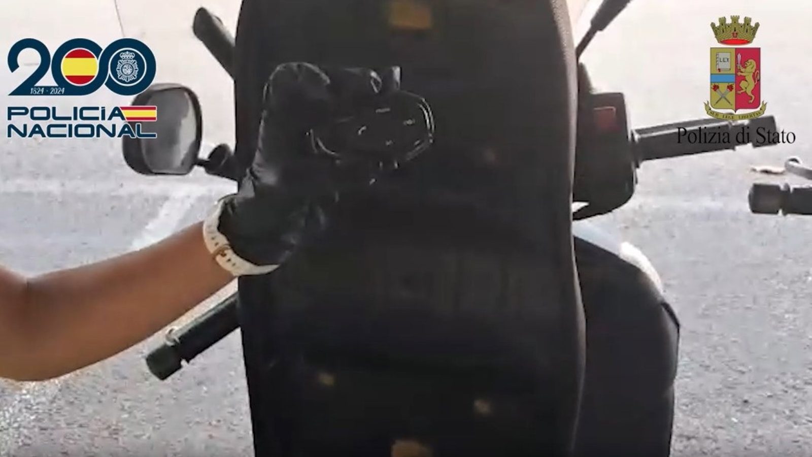 La Policía detiene a 34 presuntos miembros de bandas itinerantes por robos violentos de relojes de lujo La Policía detiene a 34 presuntos miembros de bandas itinerantes por robos violentos de relojes de lujo