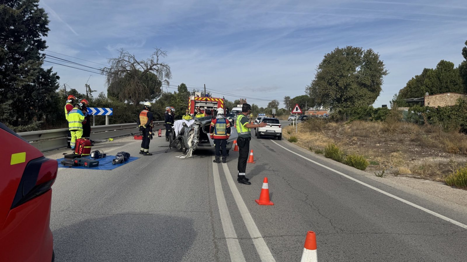 Una conductora de 63 años muere en la M-404 en Batres tras un choque; el otro vehículo huyó Una conductora de 63 años muere en la M-404 en Batres tras un choque; el otro vehículo huyó