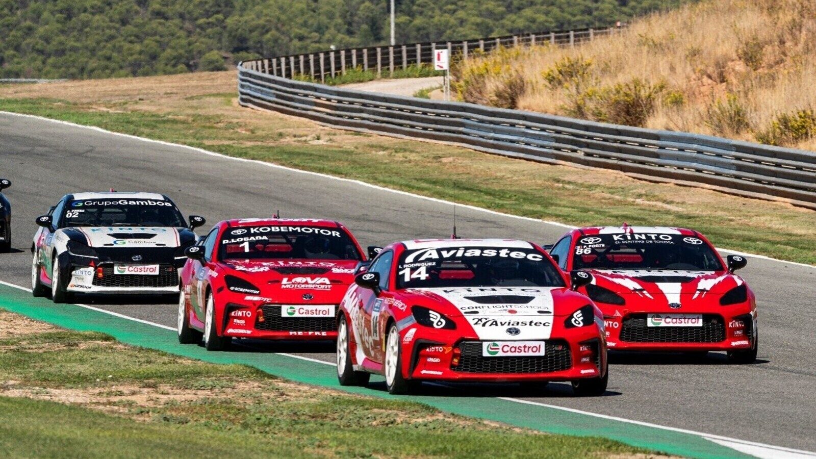 El RACE de Velocidad cierra su temporada con emoción en el Jarama El RACE de Velocidad cierra su temporada con emoción en el Jarama