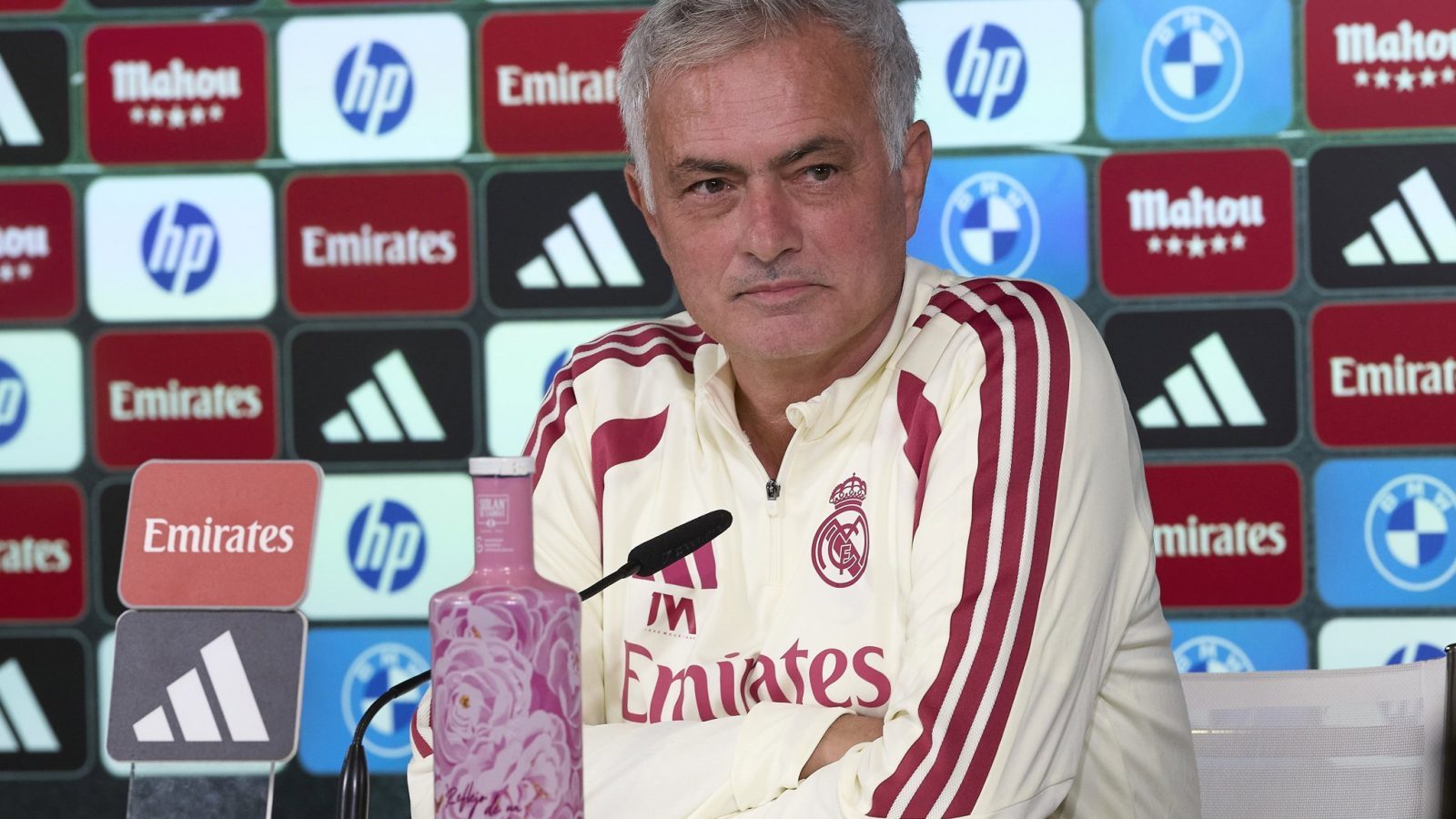 Mourinho ironiza sobre el calendario del Real Madrid Mourinho ironiza sobre el calendario del Real Madrid