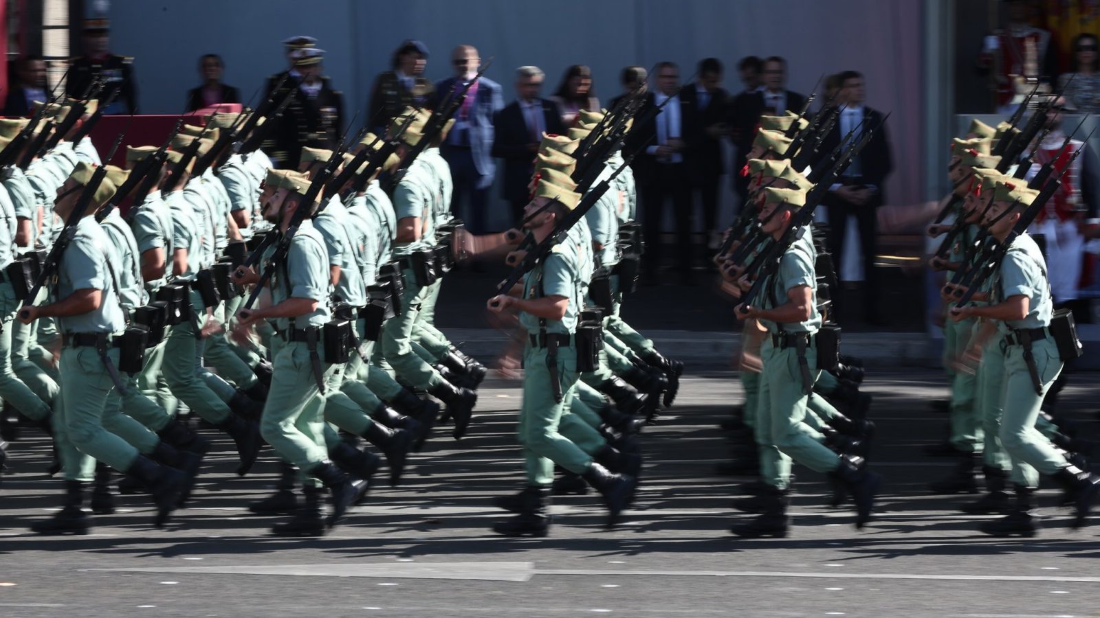 Los Reyes presiden el desfile del 12 de octubre en Madrid Los Reyes presiden el desfile del 12 de octubre en Madrid