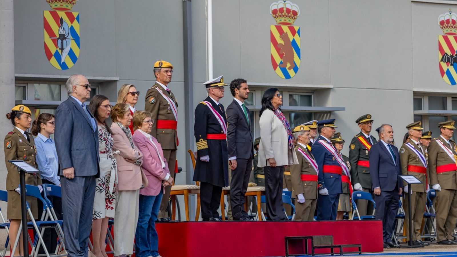 La UME celebra su XXI aniversario en Torrejón de Ardoz La UME celebra su XXI aniversario en Torrejón de Ardoz