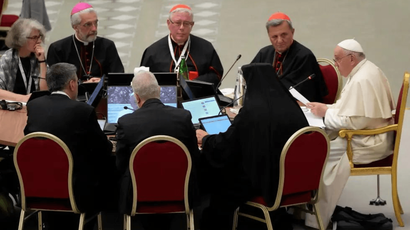 ¿Aceptará la Iglesia católica el diaconado femenino?