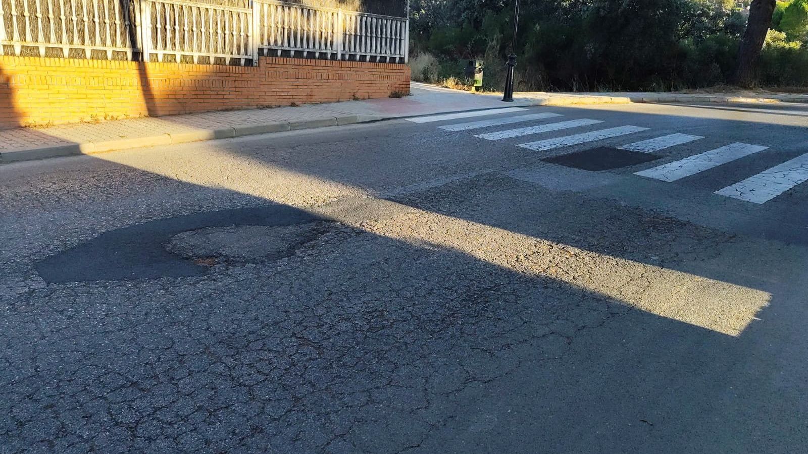 El PSOE de Torrelodones critica la falta de asfaltado en el municipio