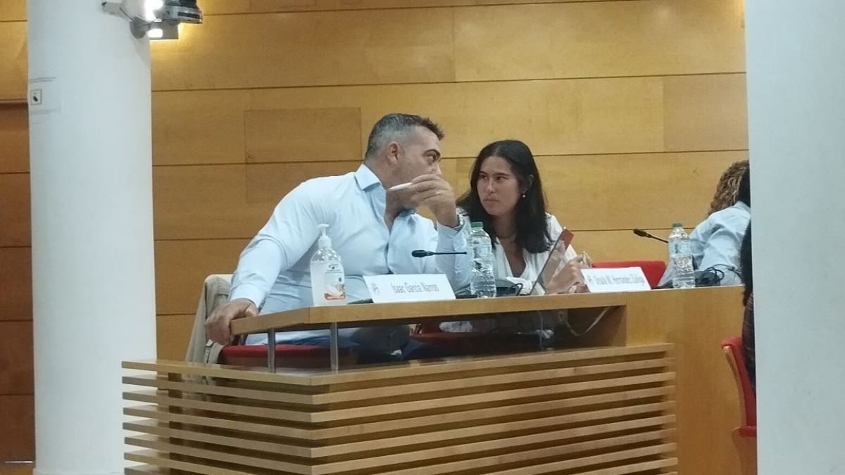 VOX denuncia falta de pluralidad en la revista municipal de Coslada