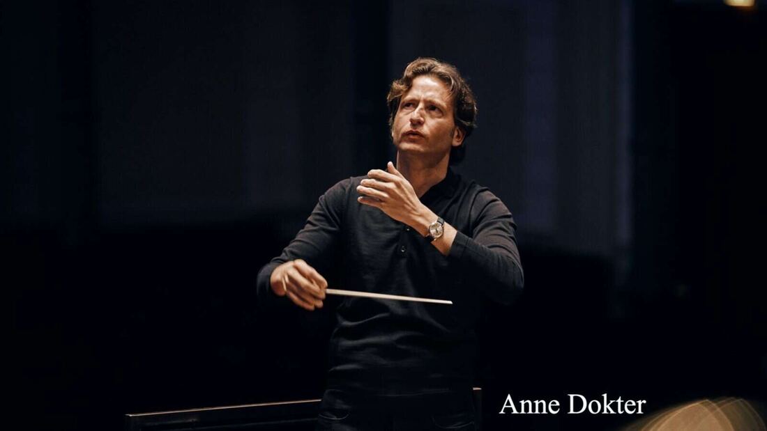 Gustavo Gimeno: “Formar parte de la historia de una orquesta es algo importante”