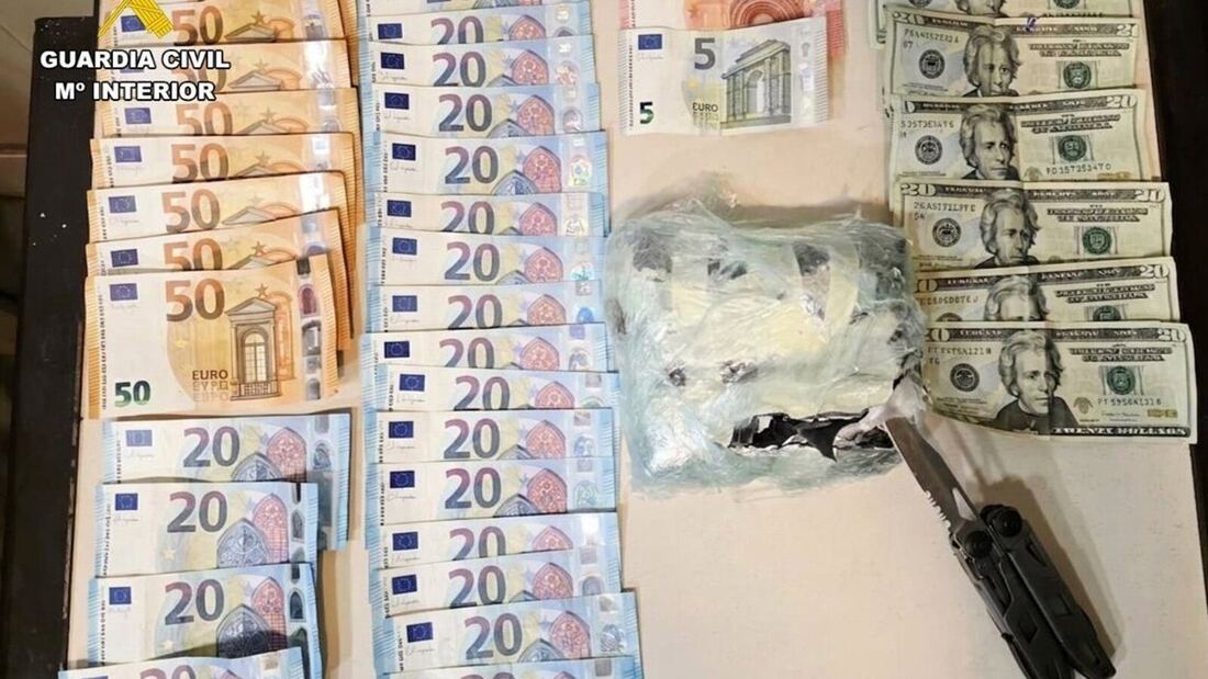 Tres detenidos en Collado Villalba tras incautarles más de 600 gramos de cocaína